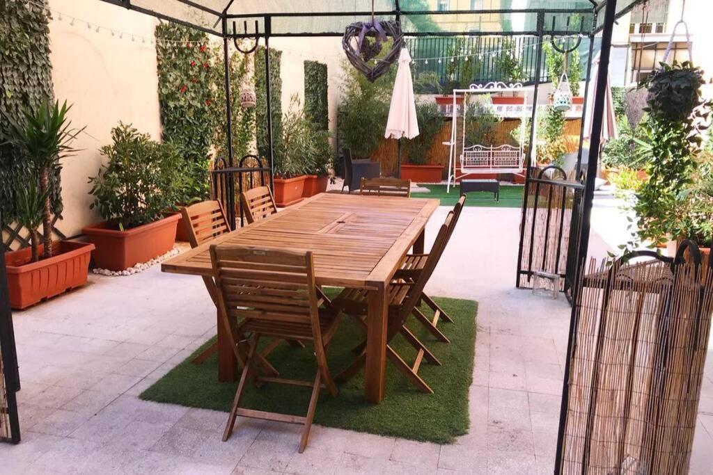 Dea Flora Home B&B Ρώμη Εξωτερικό φωτογραφία